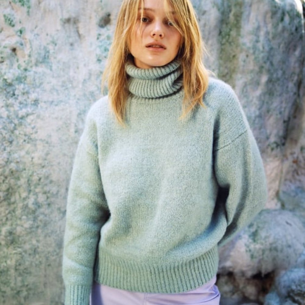 ZARA | Mint Green High Collar Knit Alpaca Sweater | Size Small